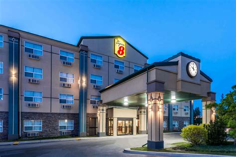 Super 8 Hotel from ₱1,023. George Town Hotel Deals & Reviews.